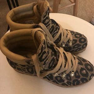 ADIDAS Leopard print trainer